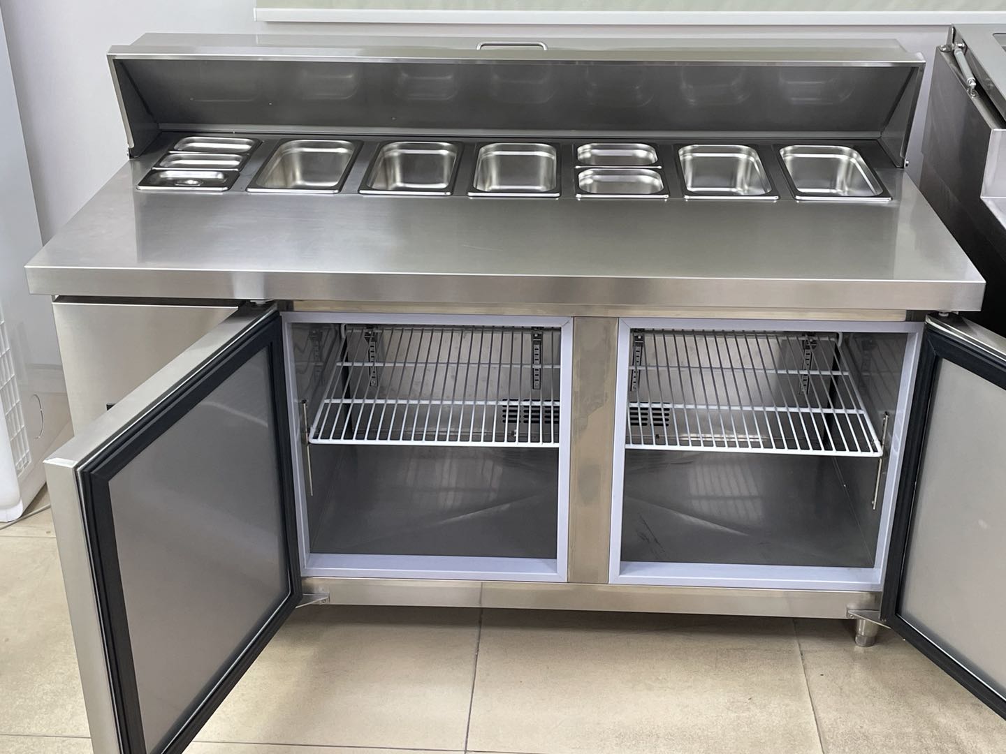 ตู้แช่พิซซ่าแบบฝัง 2 ประตู อุณ - Food Storage In Cooler บทวิจารณ์และราคา